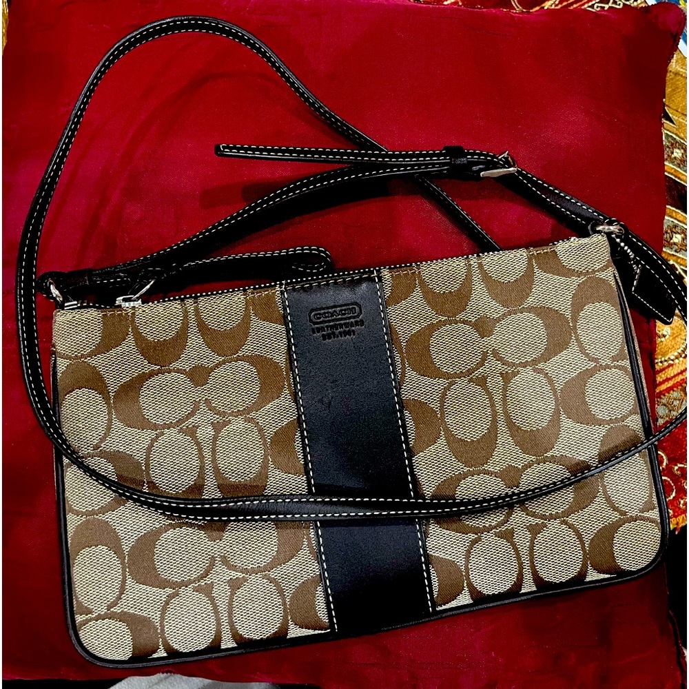 Coach purse in excellent condition